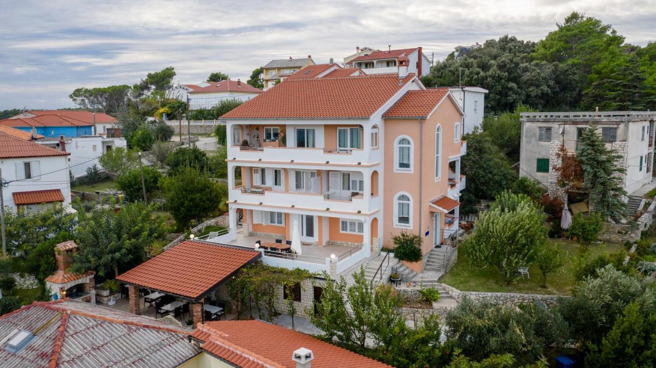 Apartments And Rooms Bolero Rab Town Exterior foto