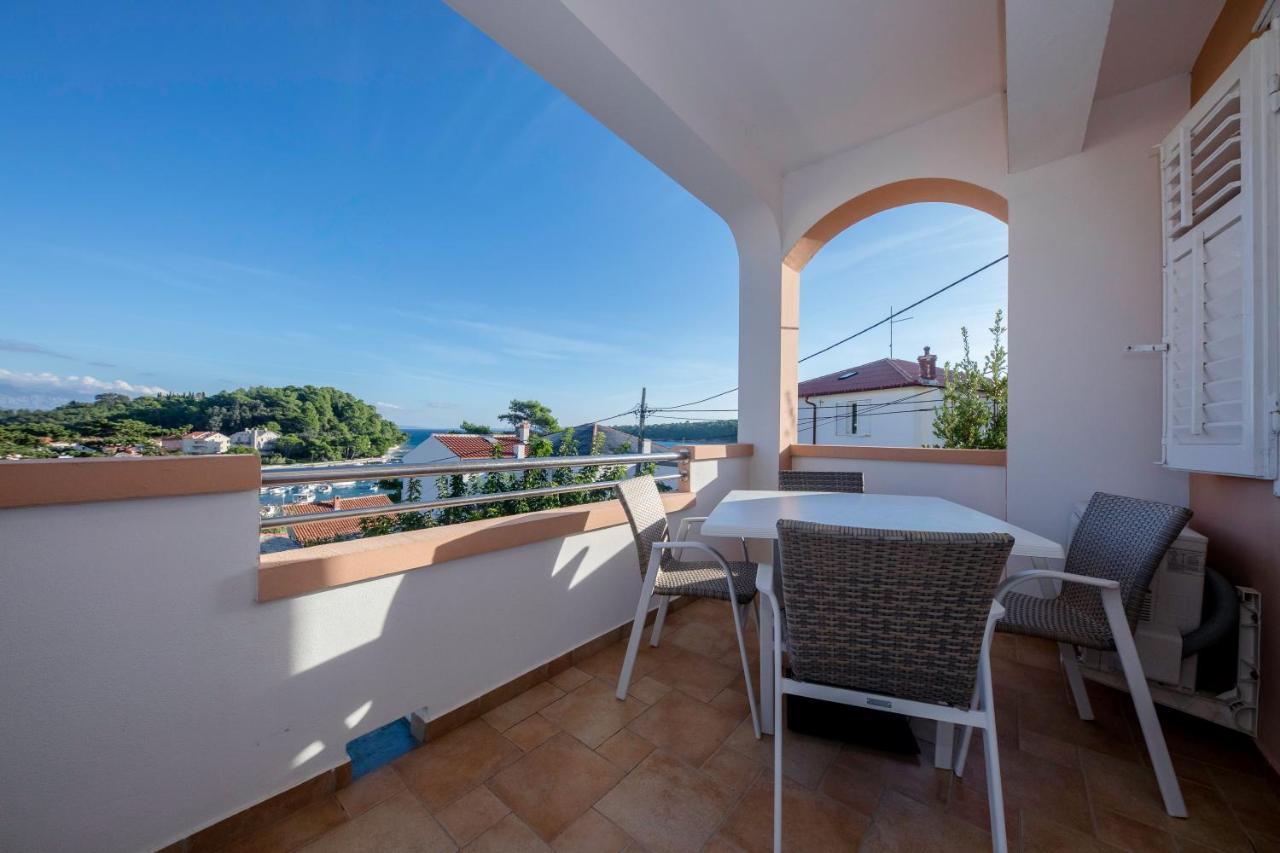 Apartments And Rooms Bolero Rab Town Exterior foto