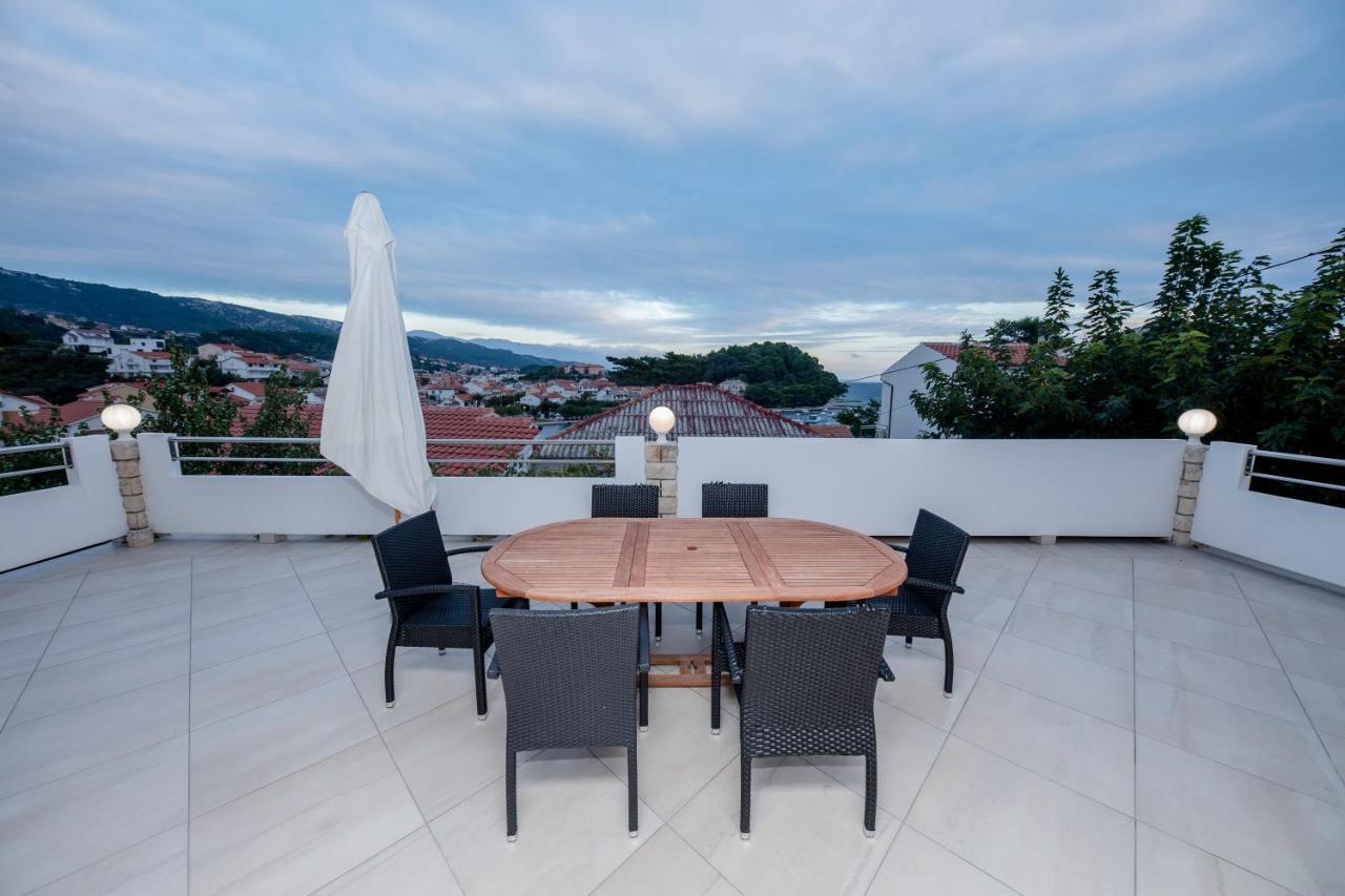 Apartments And Rooms Bolero Rab Town Exterior foto